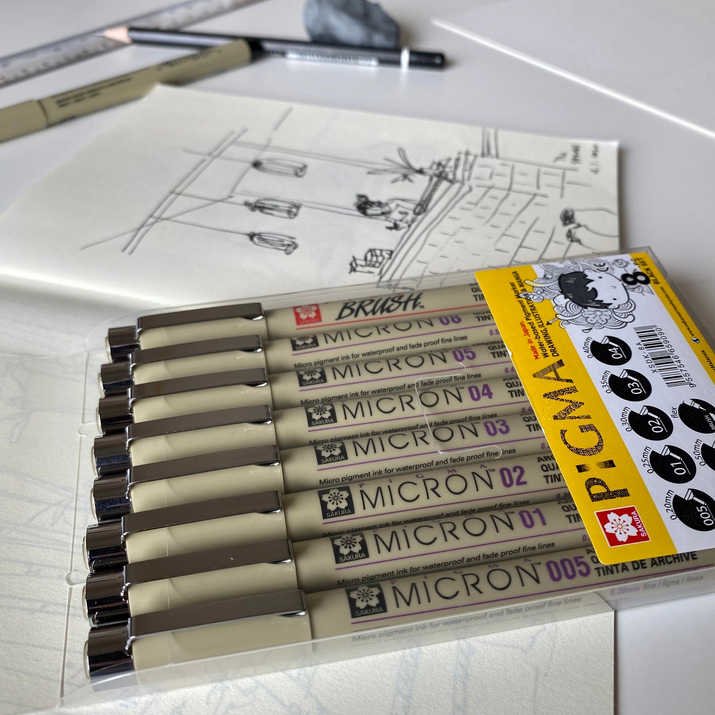PIGMA Micron Set of 12/ 8/ 6 (Black)