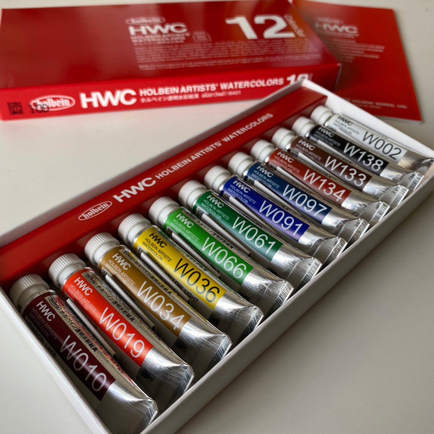Holbein Artists’ Watercolours 5ml tubes | 12 colours set