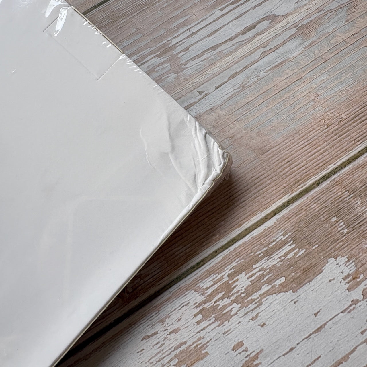 [B-Grade] The Perfect Sketchbook: A5 Portrait (Slight packaging damage)